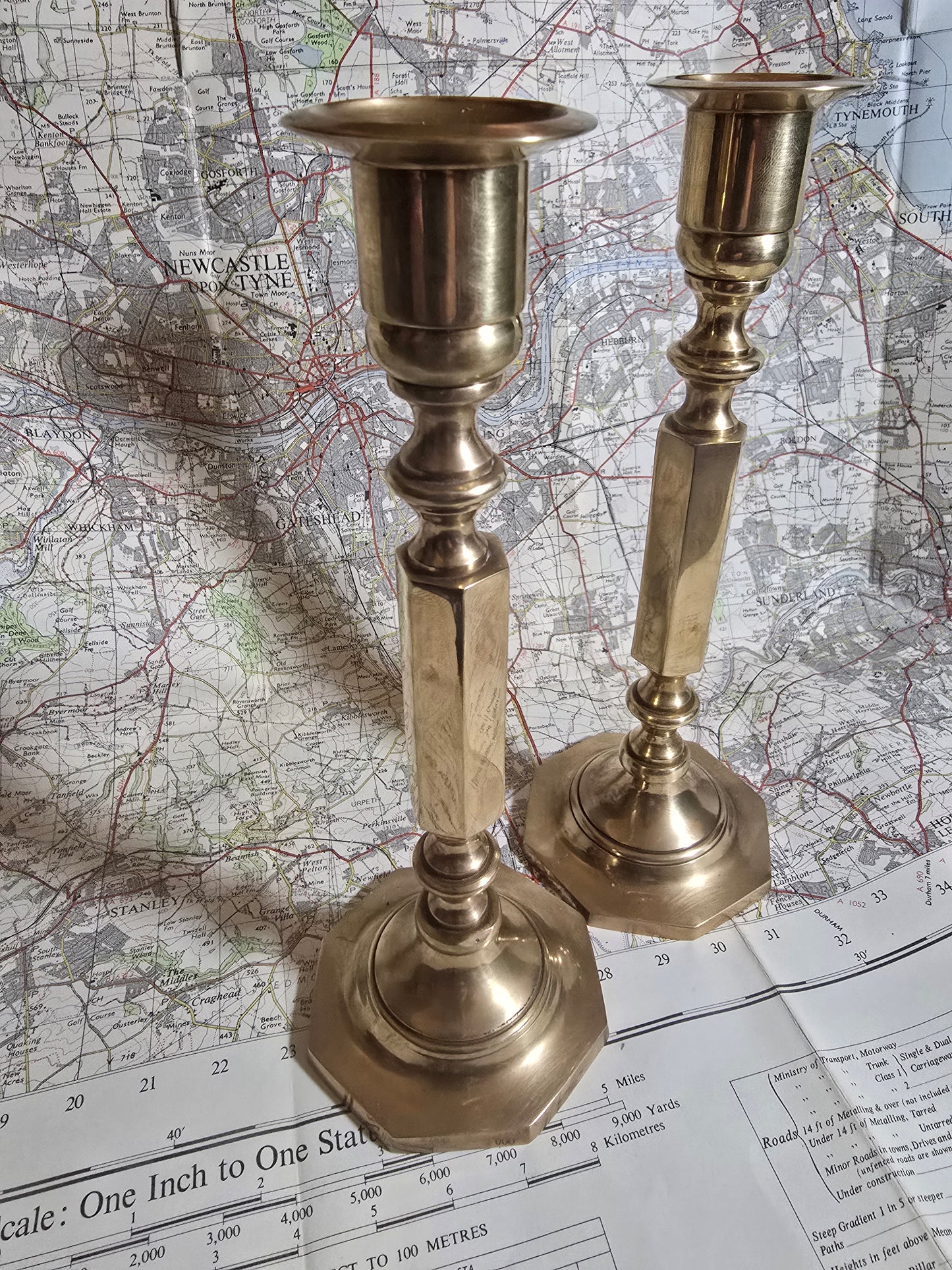 Late 1800s - Victorian candlesticks. Pair
